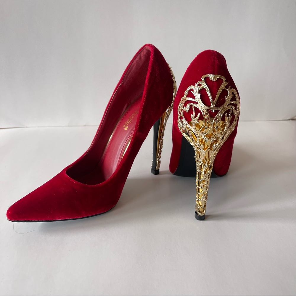 Elegant Red Velvet Heels with Gold Accents